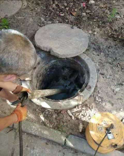 汝南縣疏通下水道電話，24小時服務-- 汝南縣小馬管道疏通中心