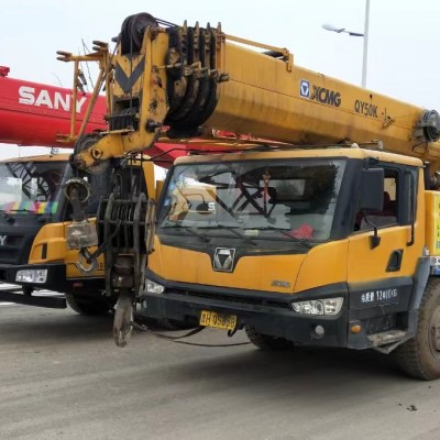 霍邱吊車租賃介紹了小型吊車即超重機(jī)