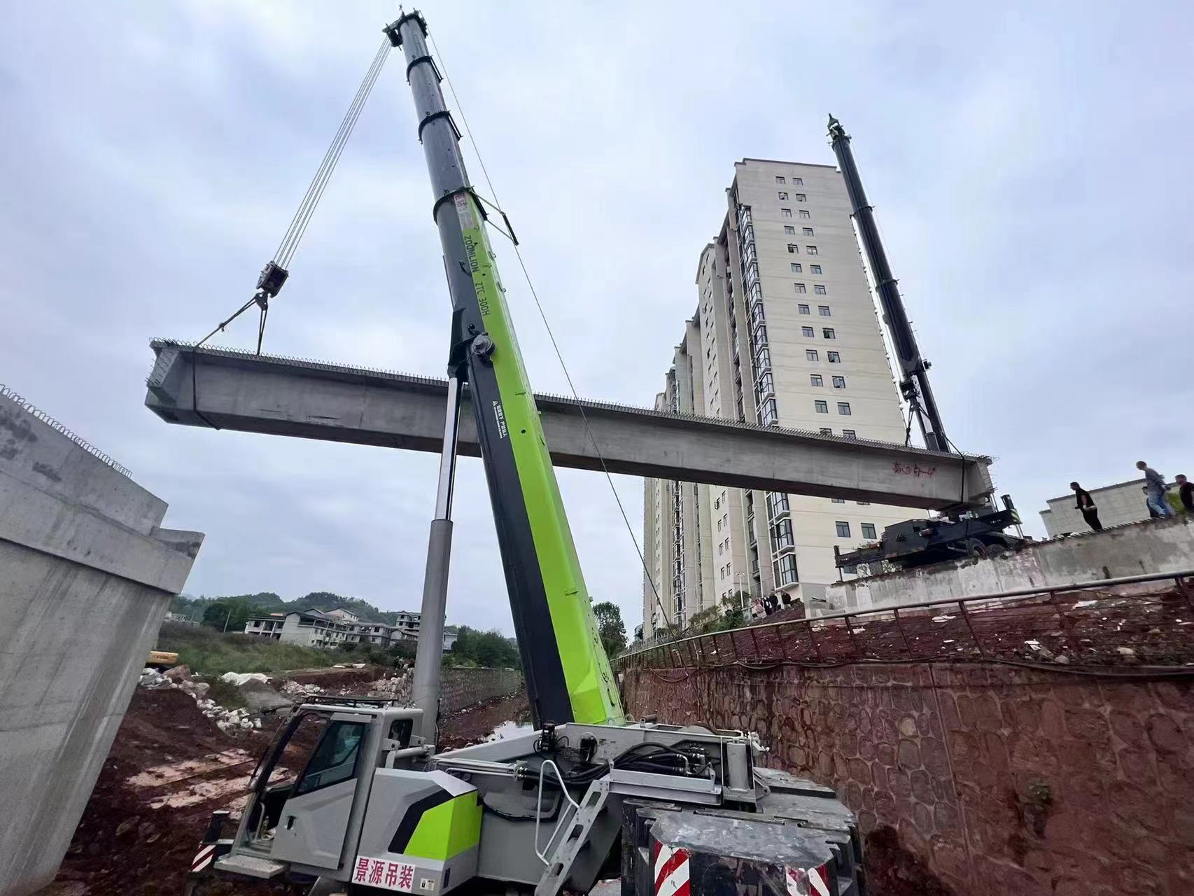 慈利吊車租賃廠家分享吊車安全指南-- 慈利縣景源吊裝有限公司