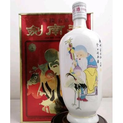 白酒和洋酒有什么區(qū)別？