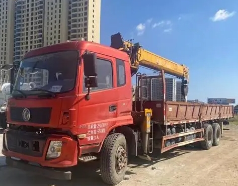 興國(guó)隨車吊出租