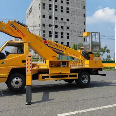 高空作業(yè)車如何應對強風環(huán)境的挑戰(zhàn)？