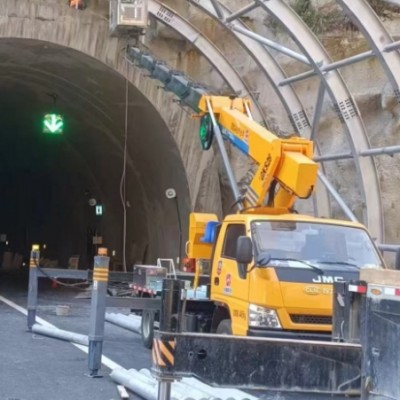 高空作業(yè)車在電力維修中起到哪些作用