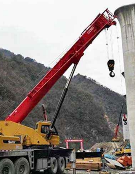 如何確保吊車(chē)司機(jī)的操作規(guī)范呢？-- 安順市凱宏吊裝服務(wù)中心