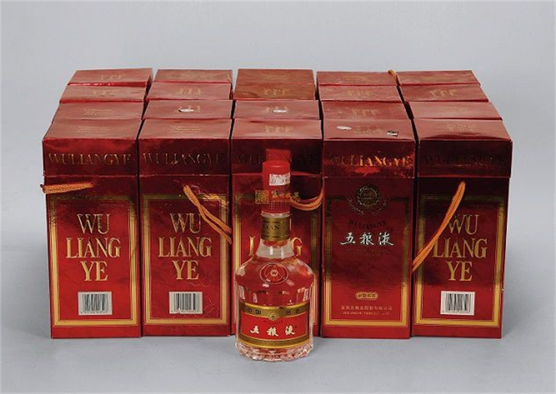 探秘白酒之辣，酒精與風(fēng)味的藝術(shù)平衡-- 仁壽天府煙酒回收店