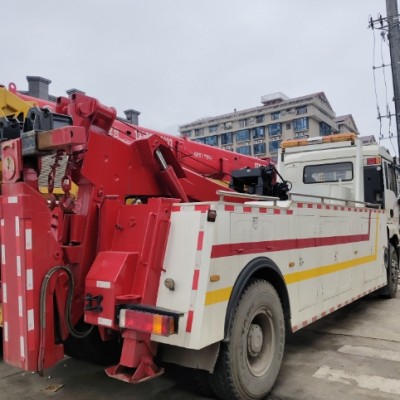 高空作業(yè)車出租如何保障安全？新化用